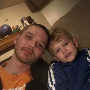 Meet your Posher, Thomas